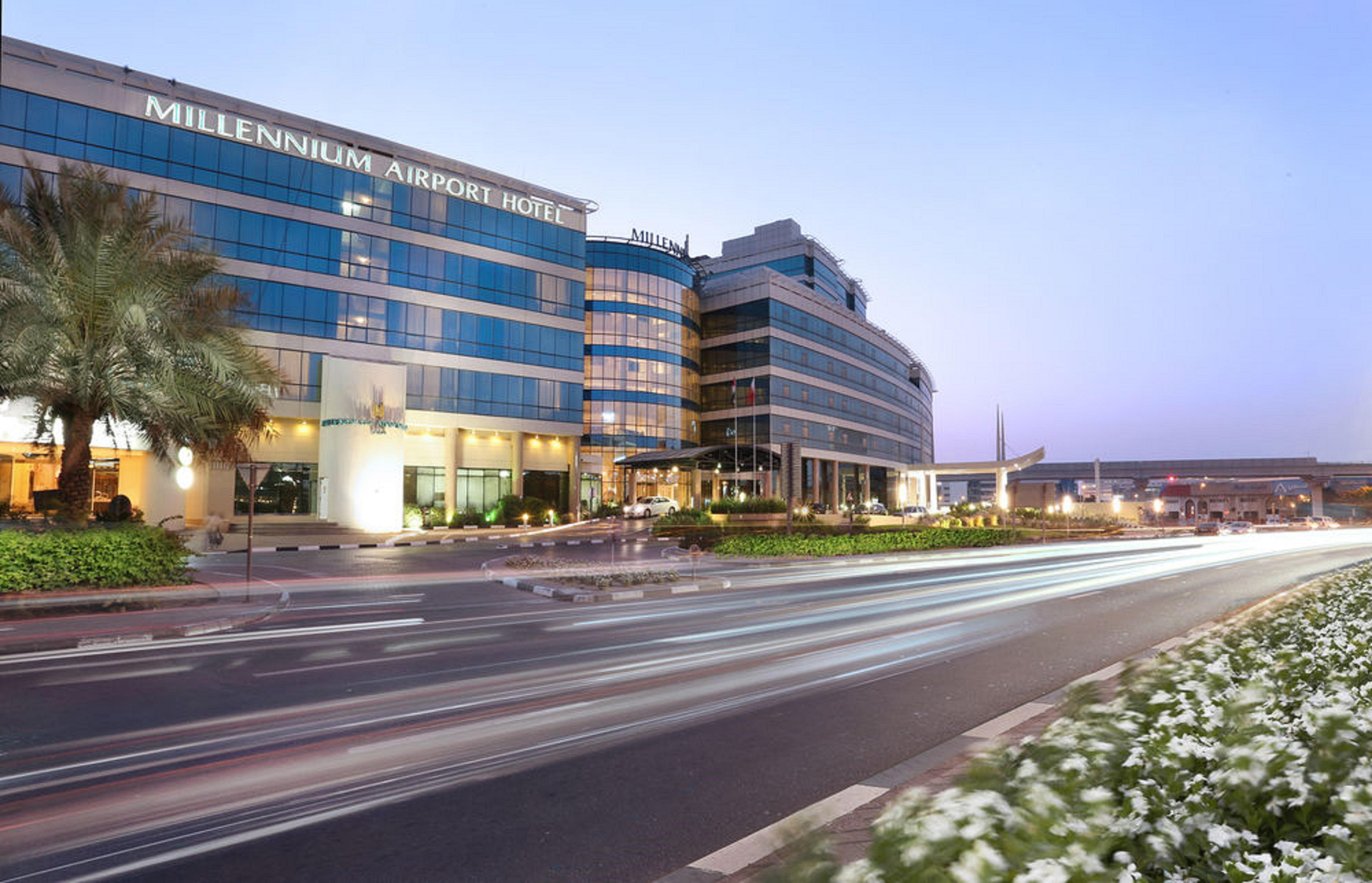Millennium Airport Hotel Dubai Exterior photo